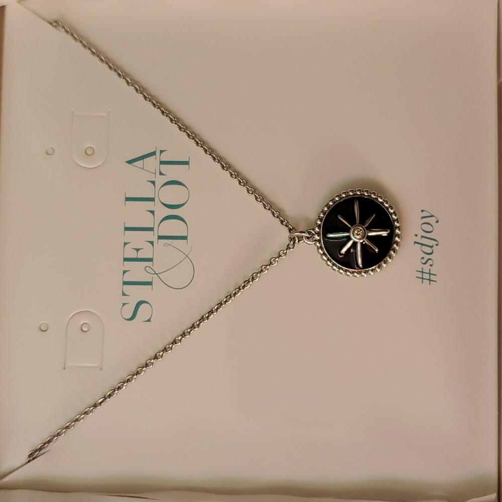 Stella & Dot Payton Necklace Black/Silver